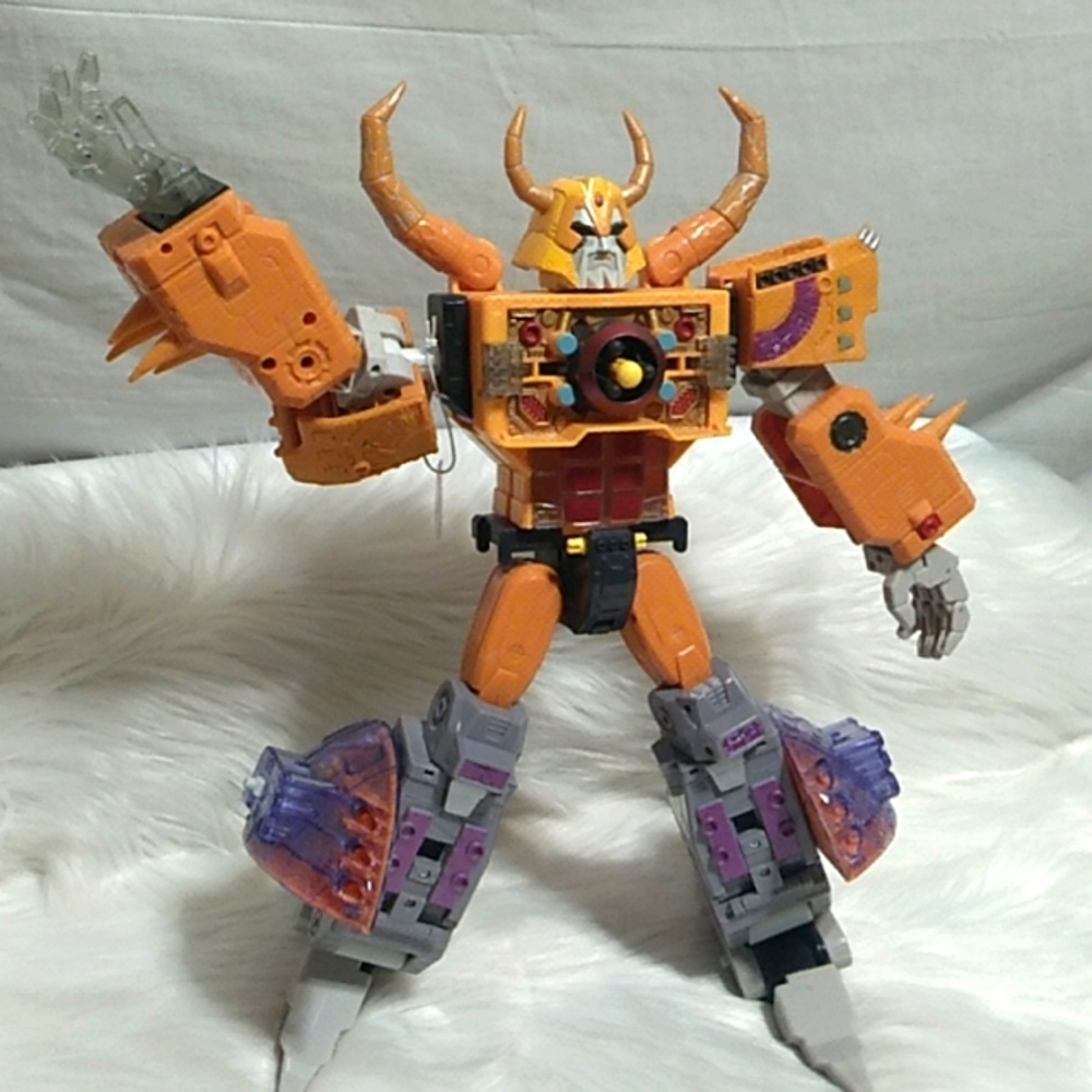 (D-19) Hasbro Transformer 2003 Armada Unicron Supreme Vtg Large Action Figure